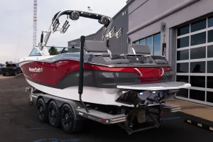 2019-mastercraft-x24-146916-image3.webp