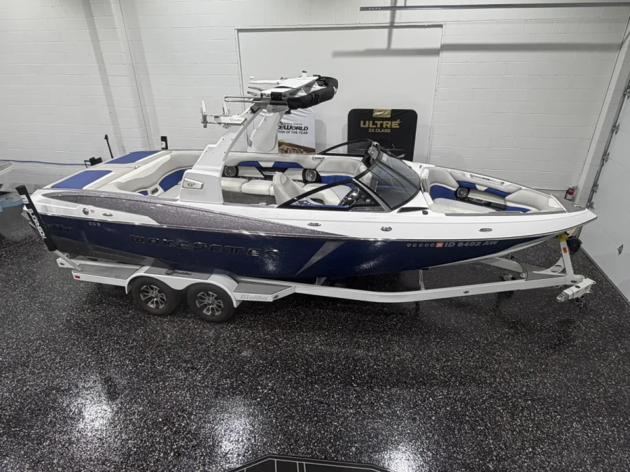 2016-malibu-wakesetter-25-lsv-146918-image10.webp