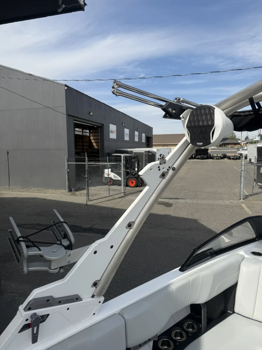 2022-malibu-wakesetter-23-lsv-146919-image26.webp