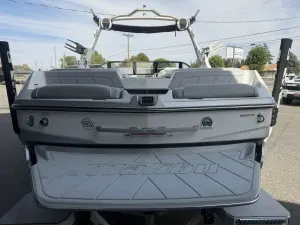 2022-malibu-wakesetter-23-lsv-146919-image7.webp