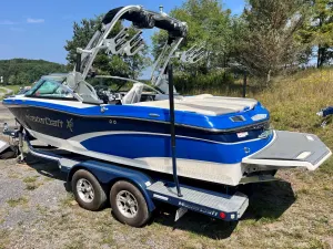 2016-mastercraft-x10-145332-image2.webp