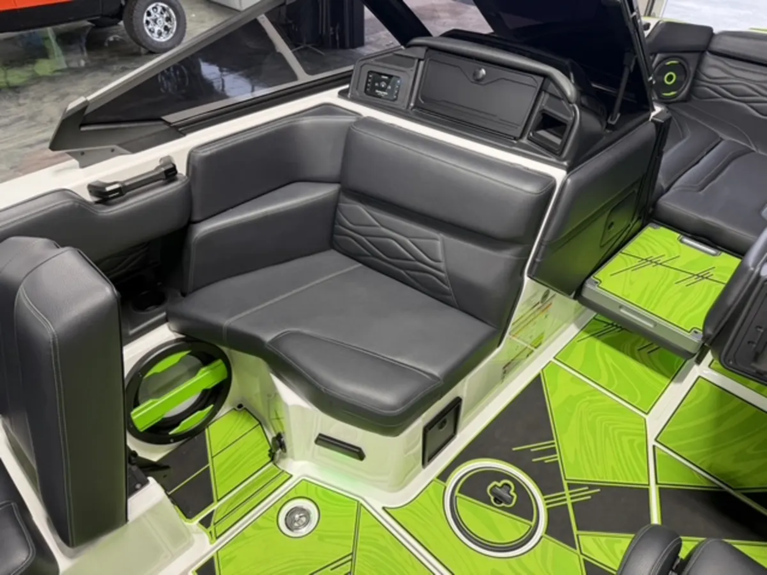 2025 Supra SA550 PWT Edition 
