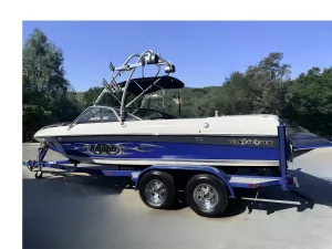 2004-malibu-wakesetter-vlx-145348-image0.webp