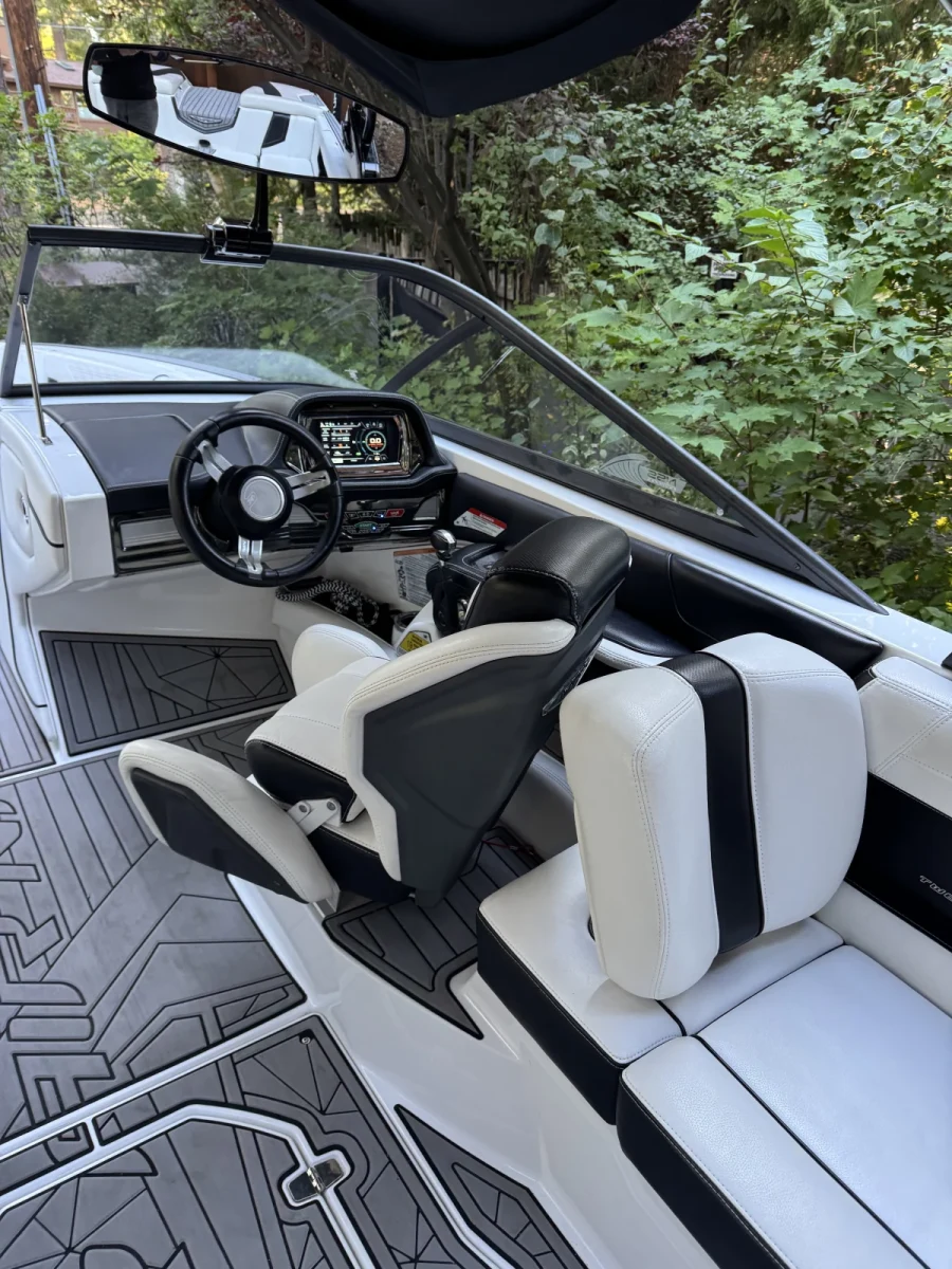 2016-nautique-g25-145356-image2.webp