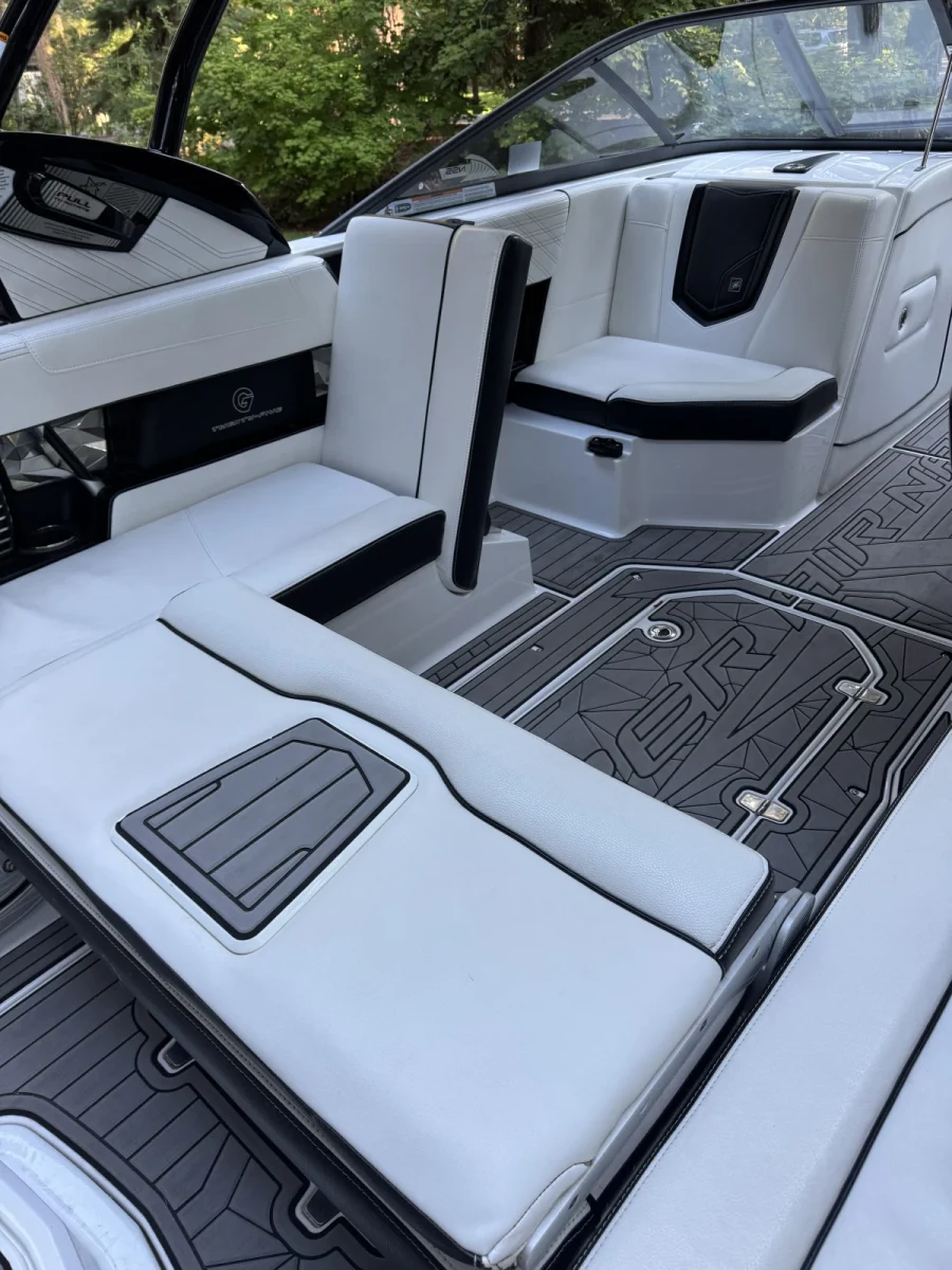 2016-nautique-g25-145356-image4.webp