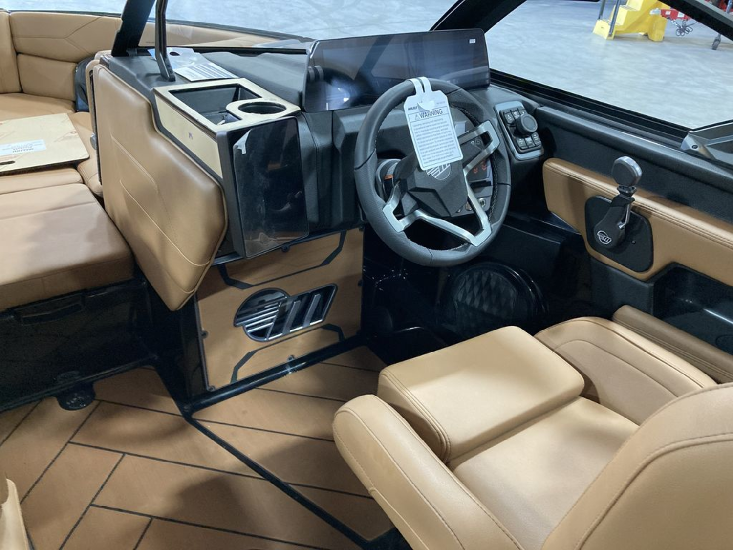 2027 Malibu Boats 23 LSV