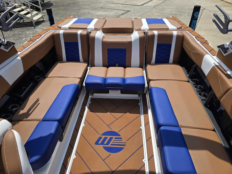2027-malibu-wakesetter-23-lsv-145362-image11