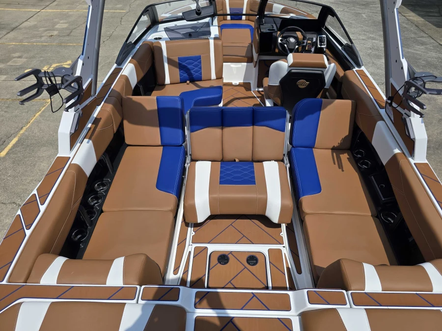 2027-malibu-wakesetter-23-lsv-145362-image17