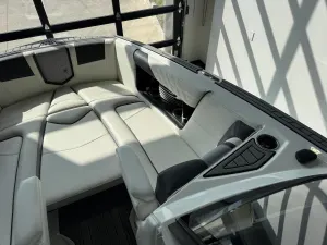 2020-nautique-g25-145371-image18