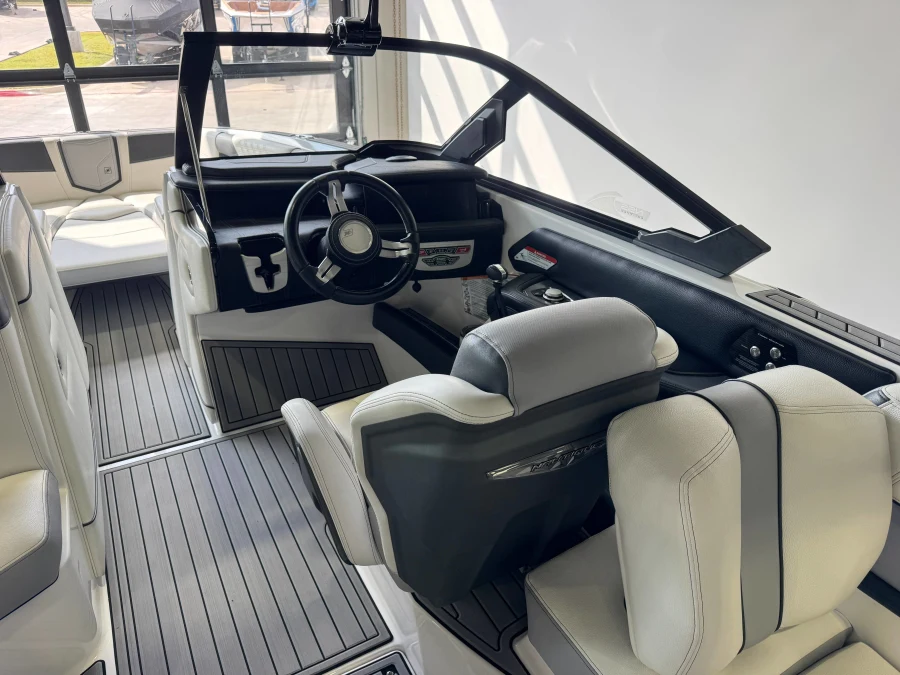 2020-nautique-g25-145371-image24