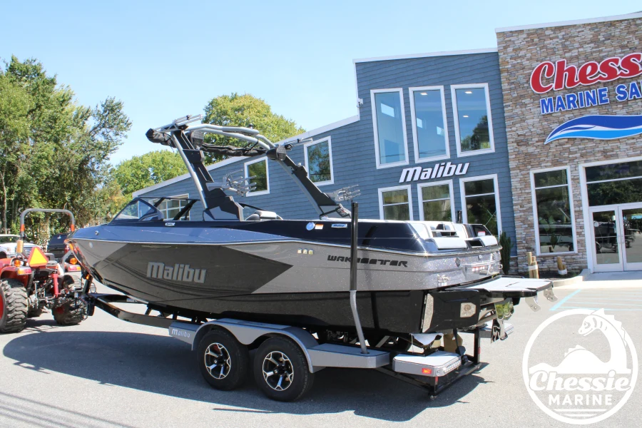 2027-malibu-wakesetter-23-lsv-145377-image3