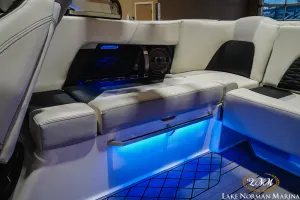 2019-mastercraft-x22-145380-image20
