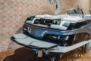 2019-mastercraft-x22-145380-image7