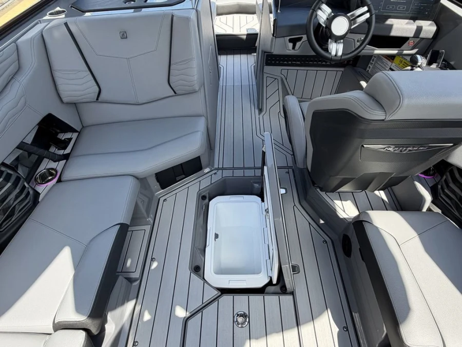2026-nautique-g23-145383-image17