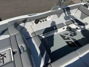 2020-mastercraft-xt25-145384-image10