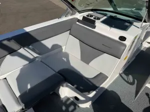 2020-mastercraft-xt25-145384-image15