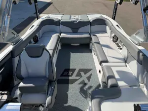2020-mastercraft-xt25-145384-image25
