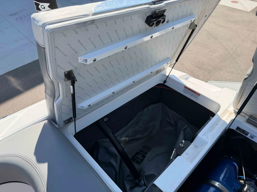 2020-mastercraft-xt25-145384-image30