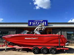 2021-mastercraft-x24-145388-image1