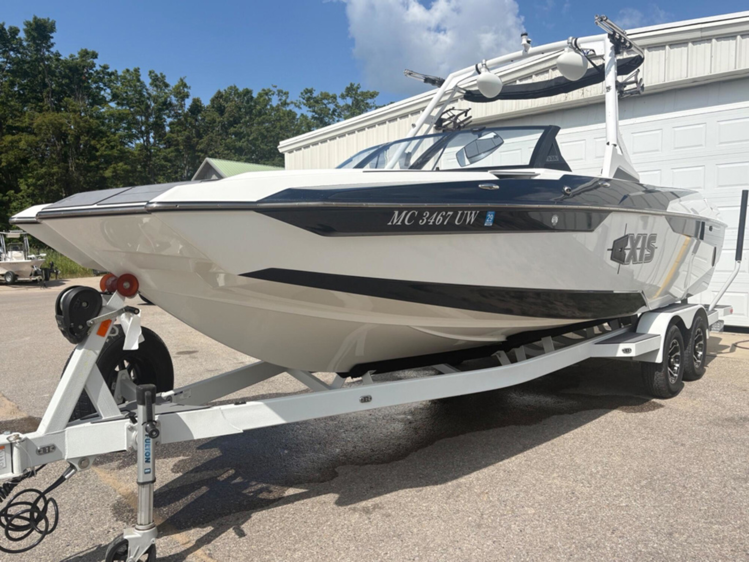 2023 Axis Wake Research A24