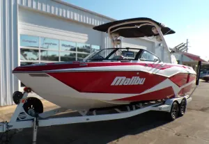 2022-malibu-wakesetter-25-lsv-145394-image1