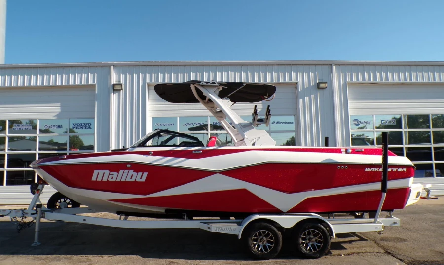 2022-malibu-wakesetter-25-lsv-145394-image2