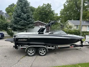 2007 Malibu Wakesetter VLX SE Icon