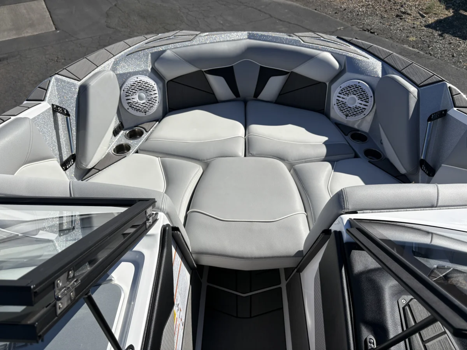 2024 CENTURION FE22