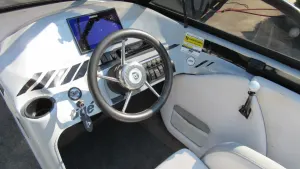 2002-tige-2300-145430-image11.webp