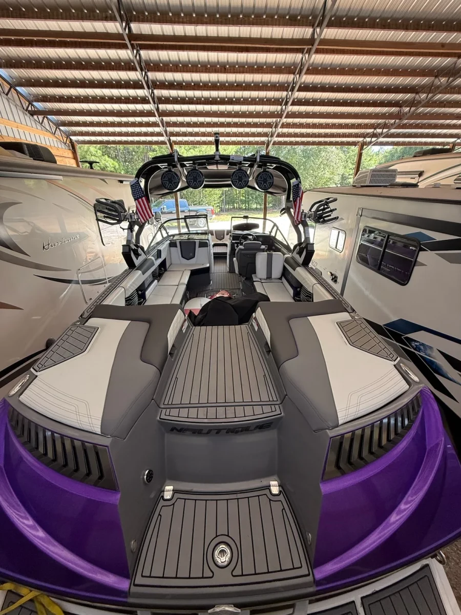 2017-nautique-g25-145431-image8.webp