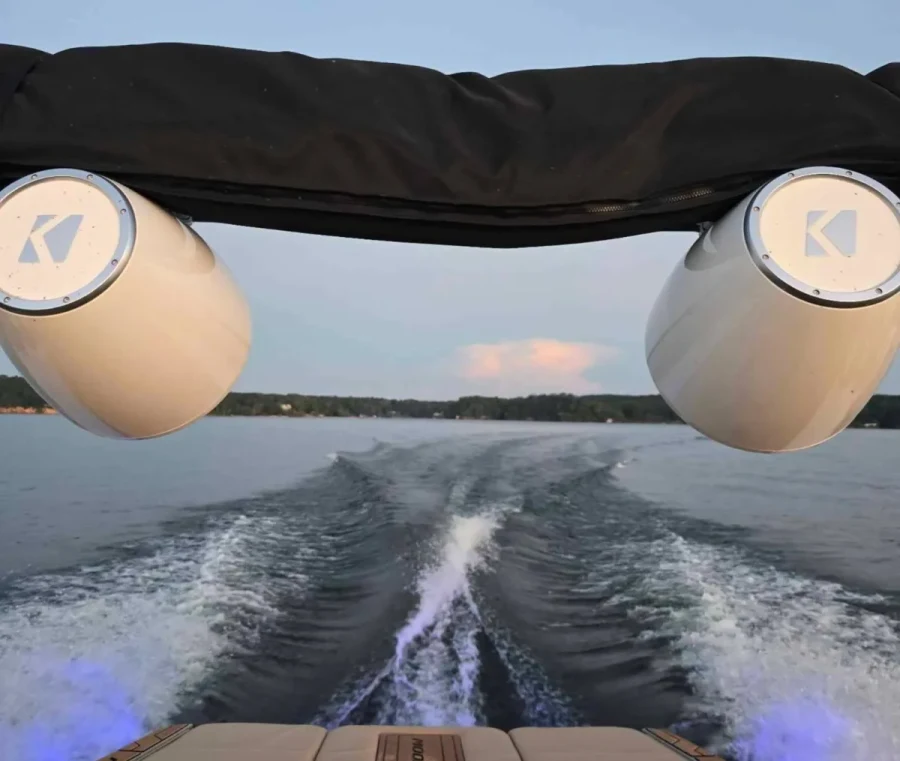 2024-moomba-max-145434-image3.webp
