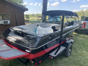 2022-nautique-ski-nautique-200-145435-image0.webp
