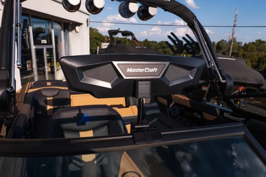 2027-mastercraft-xt22-145437-image21.webp