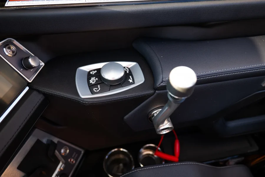 2027-mastercraft-xt22-145437-image26.webp