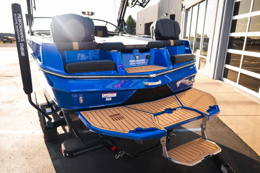 2027-mastercraft-xt22-145437-image6.webp