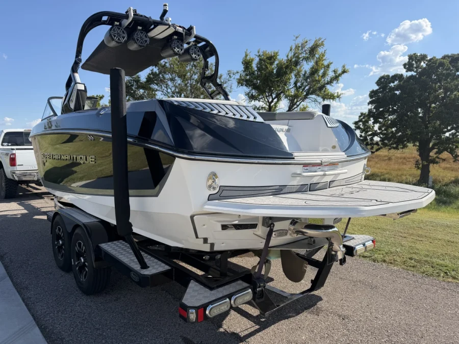 2017-nautique-g23-145458-image2.webp