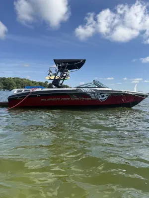 2011-nautique-super-air-nautique-230-145483-image0.webp
