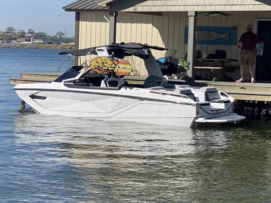 2022-nautique-g23-paragon-145492-image2.webp