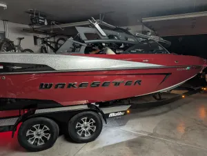 2016-malibu-wakesetter-23-lsv-145510-image7.webp