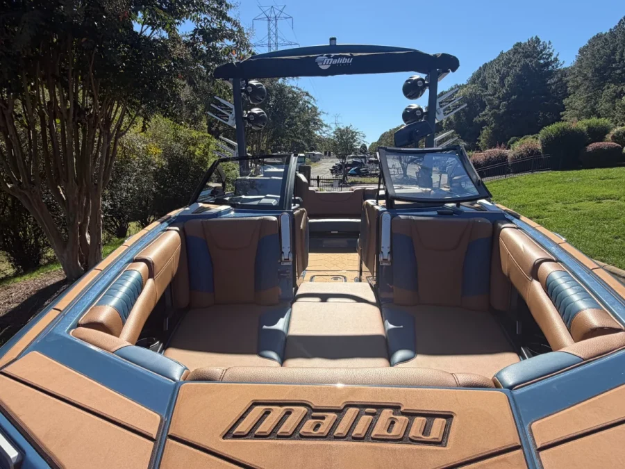2022-malibu-m220-145536-image21.webp