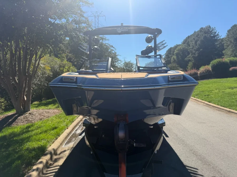 2022-malibu-m220-145536-image22.webp