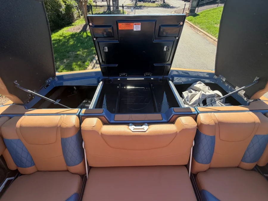 2022-malibu-m220-145536-image23.webp