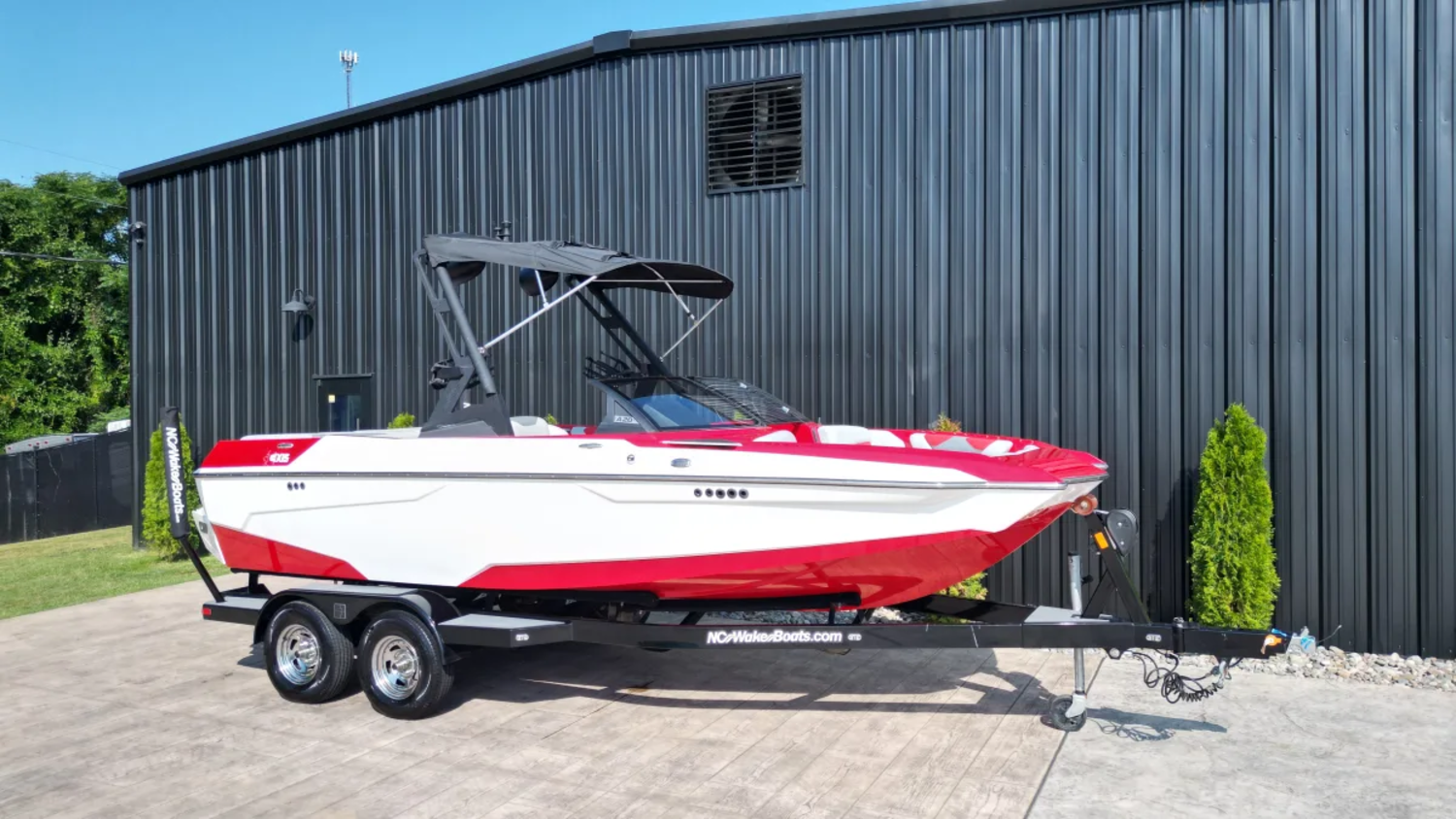 2021 Axis A20