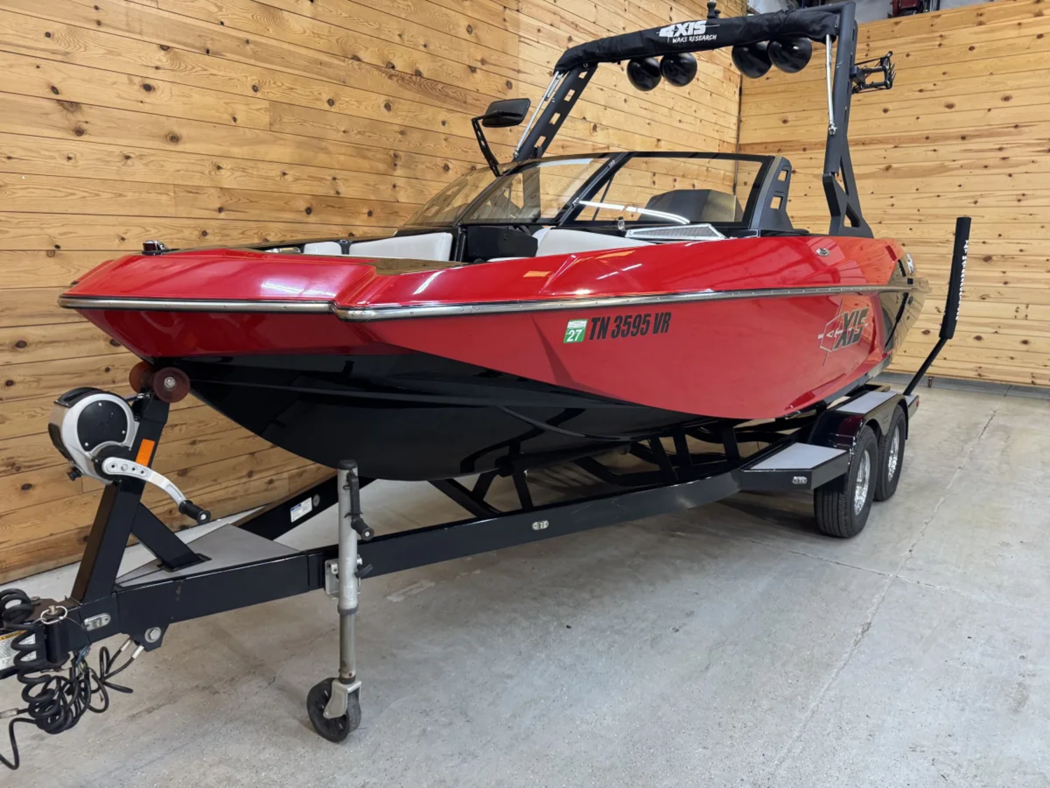 2016 Axis A20 