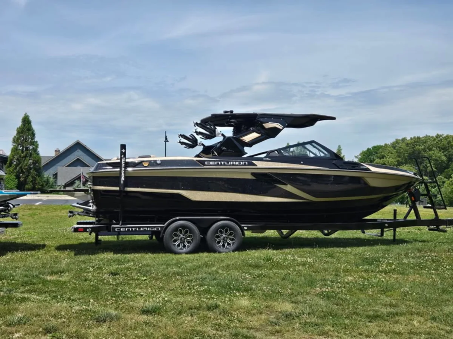 2026 Ri245 Champagne and Onyx Metalflake