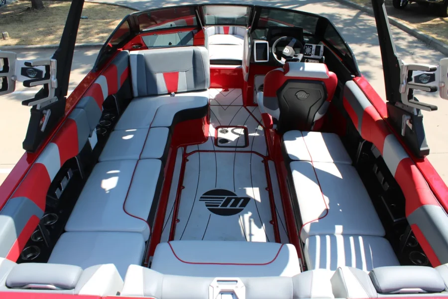 2022-malibu-wakesetter-23-lsv-145550-image11.webp