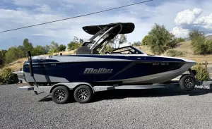 2020-malibu-wakesetter-23-lsv-145557-image1.webp