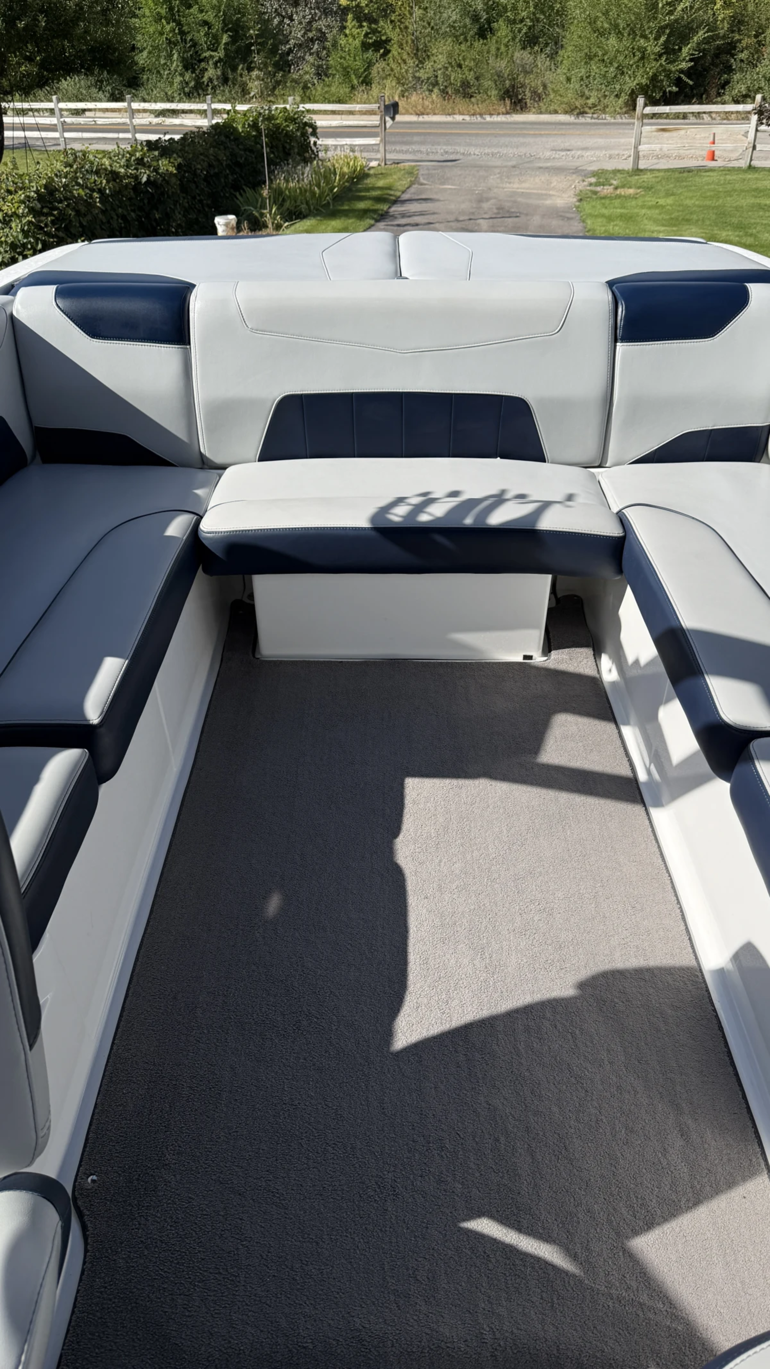 2020 Malibu 23 LSV
