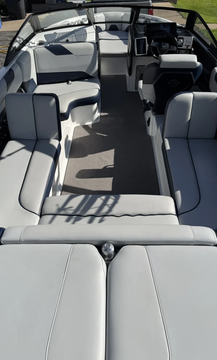 2020-malibu-wakesetter-23-lsv-145557-image5.webp
