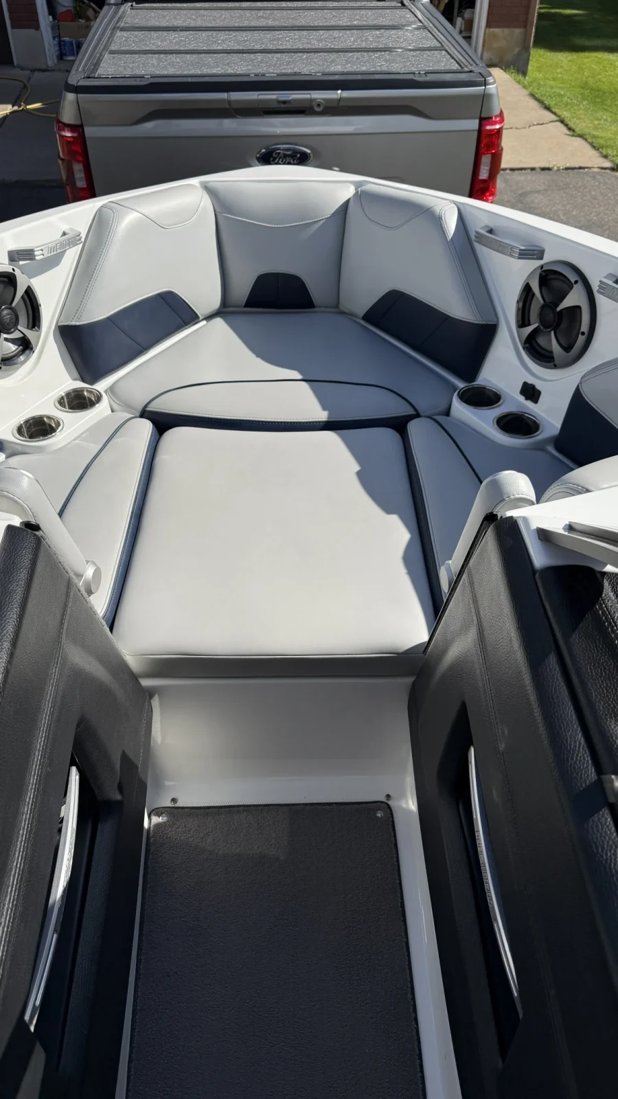 2020-malibu-wakesetter-23-lsv-145557-image6.webp